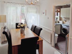 Dining Area- click for photo gallery